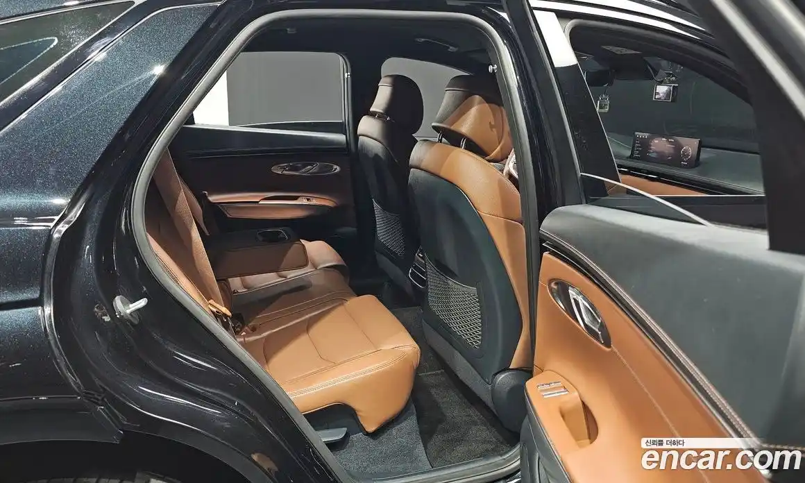 Genesis GV70 2021 2.5 автомат (гидро), фото 16