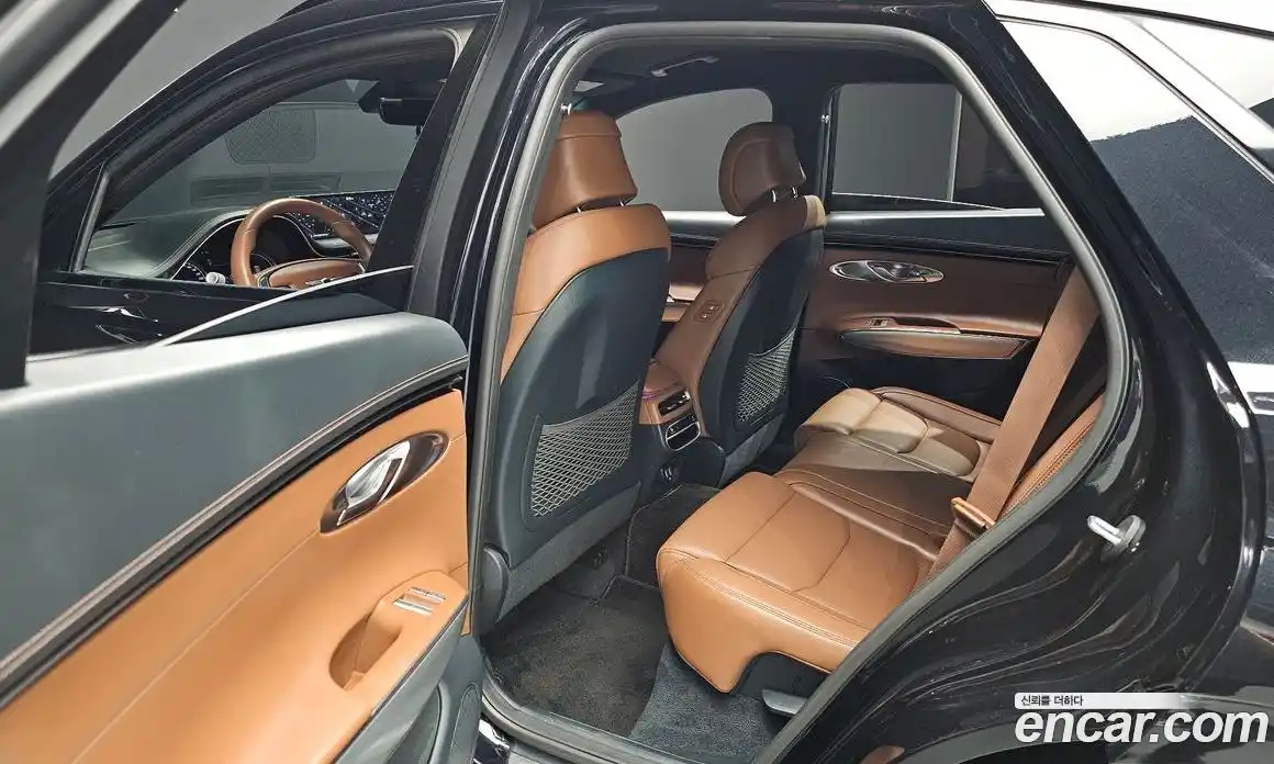 Genesis GV70 2021 2.5 автомат (гидро), фото 18