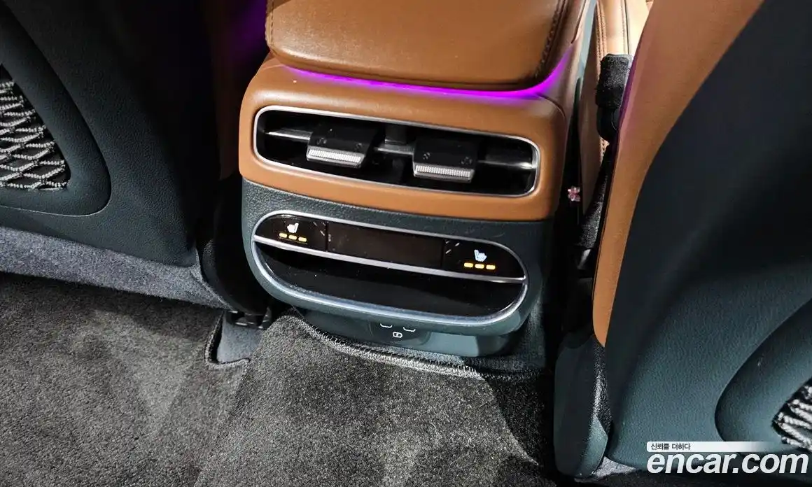 Genesis GV70 2021 2.5 автомат (гидро), фото 25