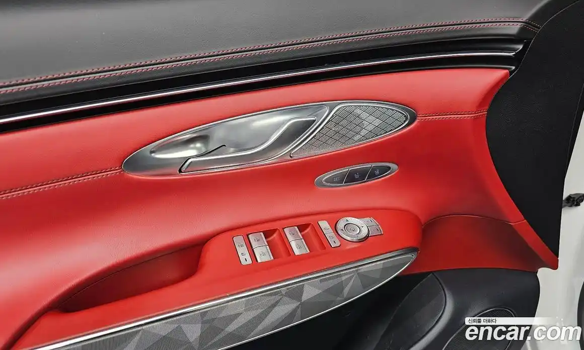 Genesis GV70 2021 2.5 автомат (гидро), фото 19