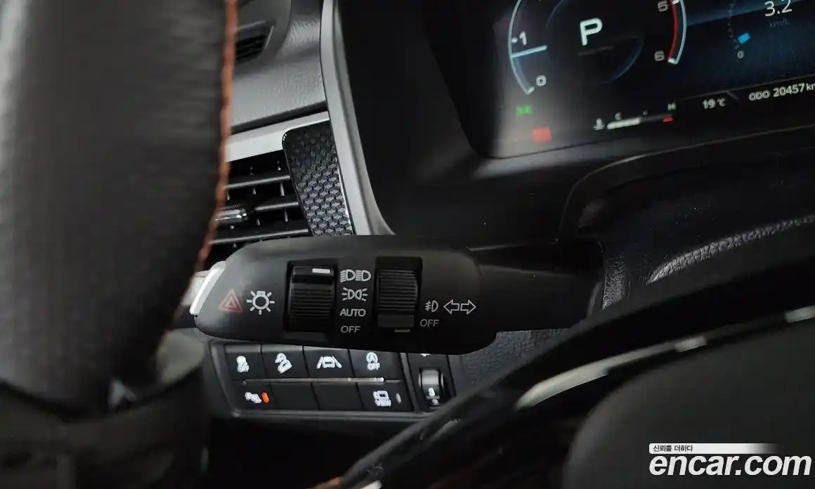 SsangYong Rexton 2023 2.2 автомат (гидро), фото 23