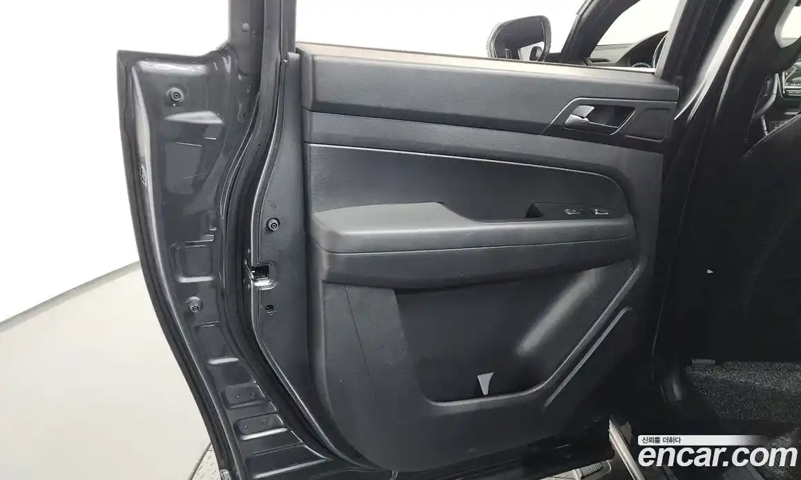 SsangYong Rexton 2022 2.2 автомат (гидро), фото 15