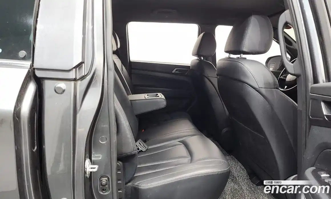 SsangYong Rexton 2022 2.2 автомат (гидро), фото 17