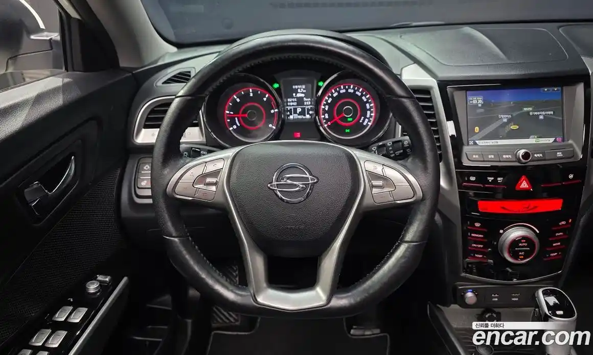 SsangYong TIBOLI 2015 1.6 автомат (гидро), фото 19