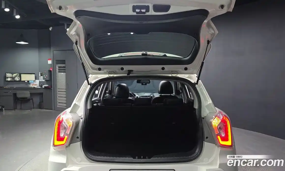 SsangYong TIBOLI 2015 1.6 автомат (гидро), фото 26