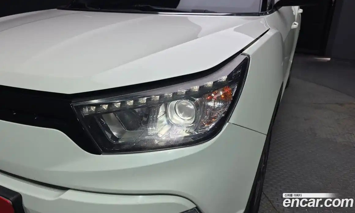 SsangYong TIBOLI 2015 1.6 автомат (гидро), фото 8