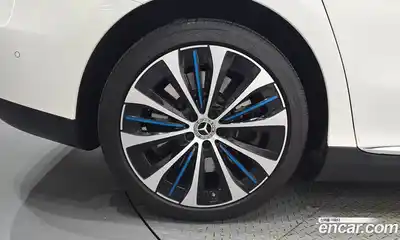 Mercedes-Benz EQE 2023 0.3 гидро, миниатюра 5 Mercedes-Benz EQE 2023 0.3 гидро, миниатюра 5