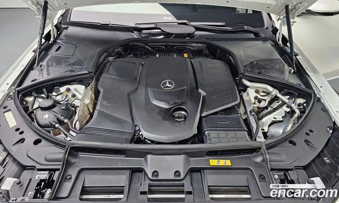 Mercedes-Benz S-Class 2023 2.9 автомат (гидро), фото 6