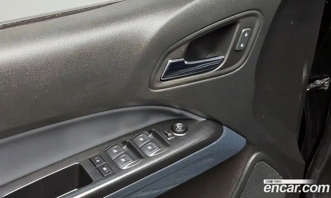 Chevrolet Colorado 2022 3.6 автомат (гидро), фото 17