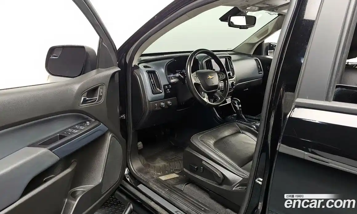 Chevrolet Colorado 2022 3.6 автомат (гидро), фото 10