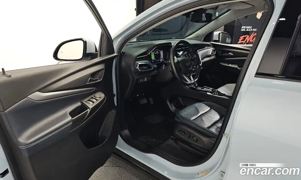 Chevrolet 볼트 EUV 2023 0.2 автомат (гидро), фото 13