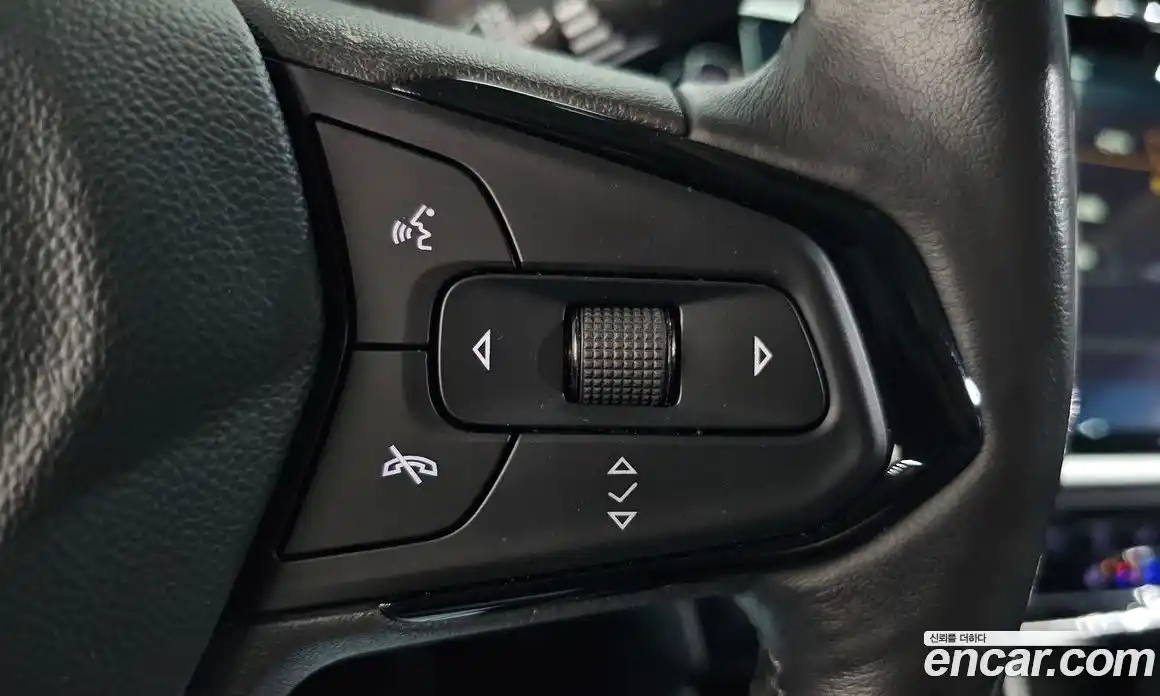 Chevrolet 볼트 EUV 2023 0.2 автомат (гидро), фото 30