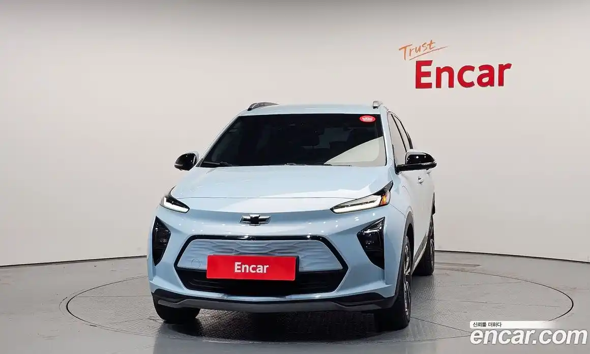 Chevrolet 볼트 EUV 2023 0.2 автомат (гидро), фото 3