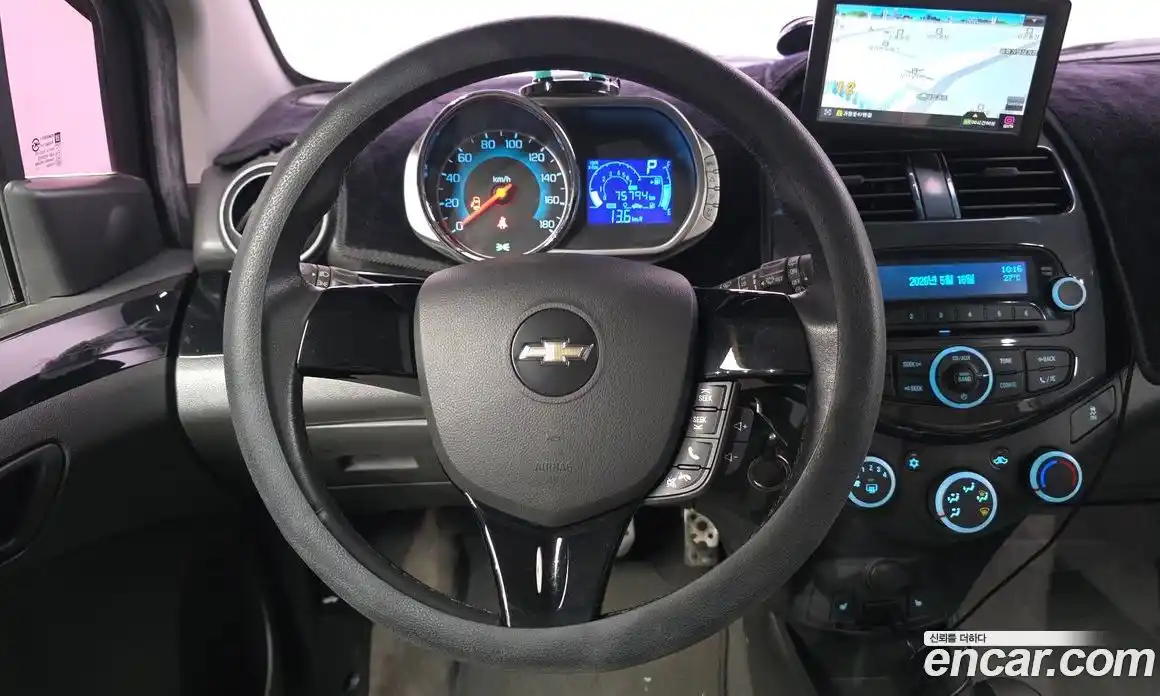 Chevrolet Spark 2015 1.0 автомат (гидро), фото 14
