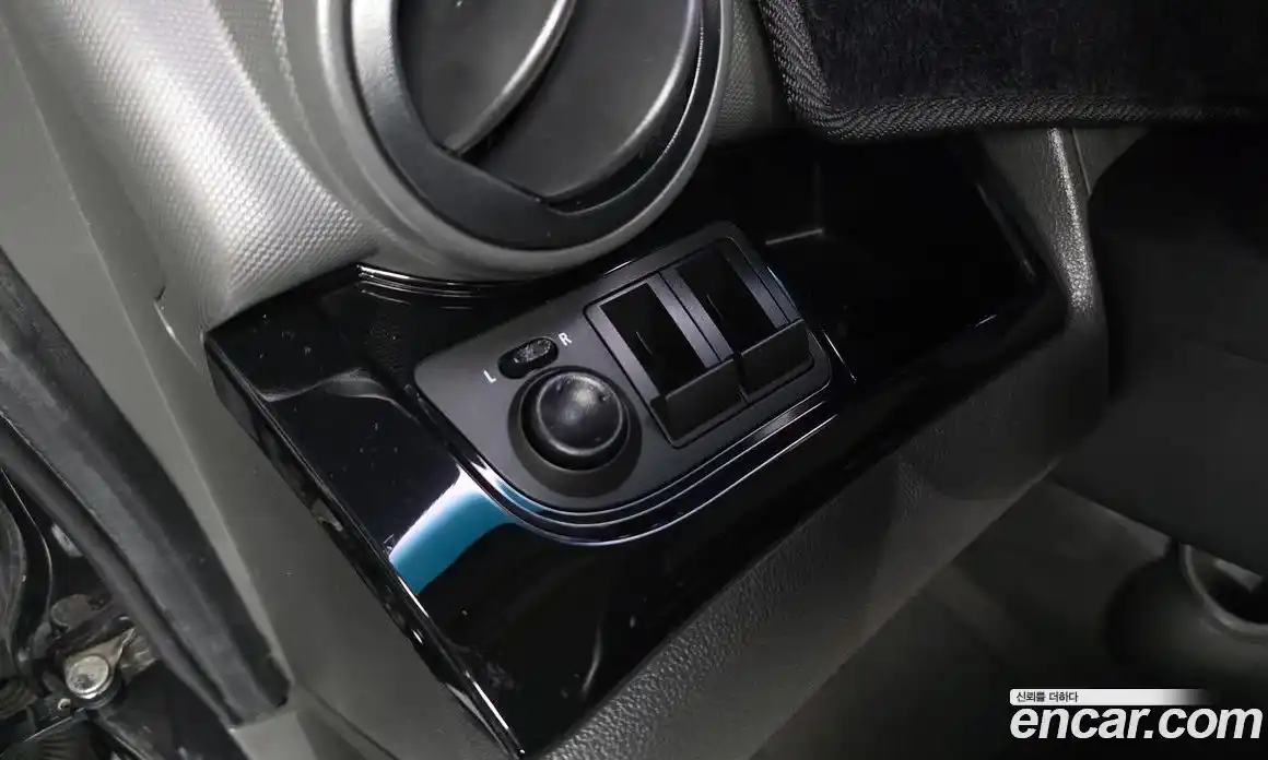 Chevrolet Spark 2015 1.0 автомат (гидро), фото 16