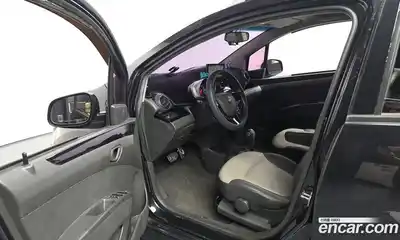 Chevrolet Spark 2015 1.0 автомат (гидро), миниатюра 10