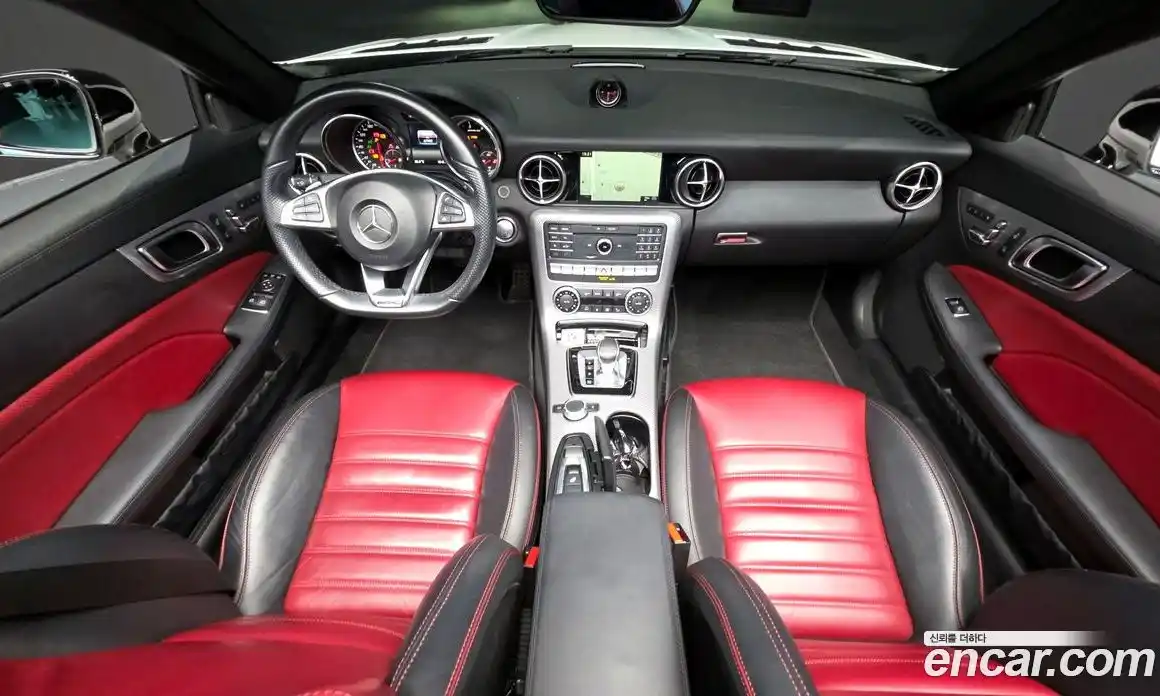 Mercedes-Benz SLC-Class 2016 3.0 гидро, фото 7 Mercedes-Benz SLC-Class 2016 3.0 гидро, фото 7