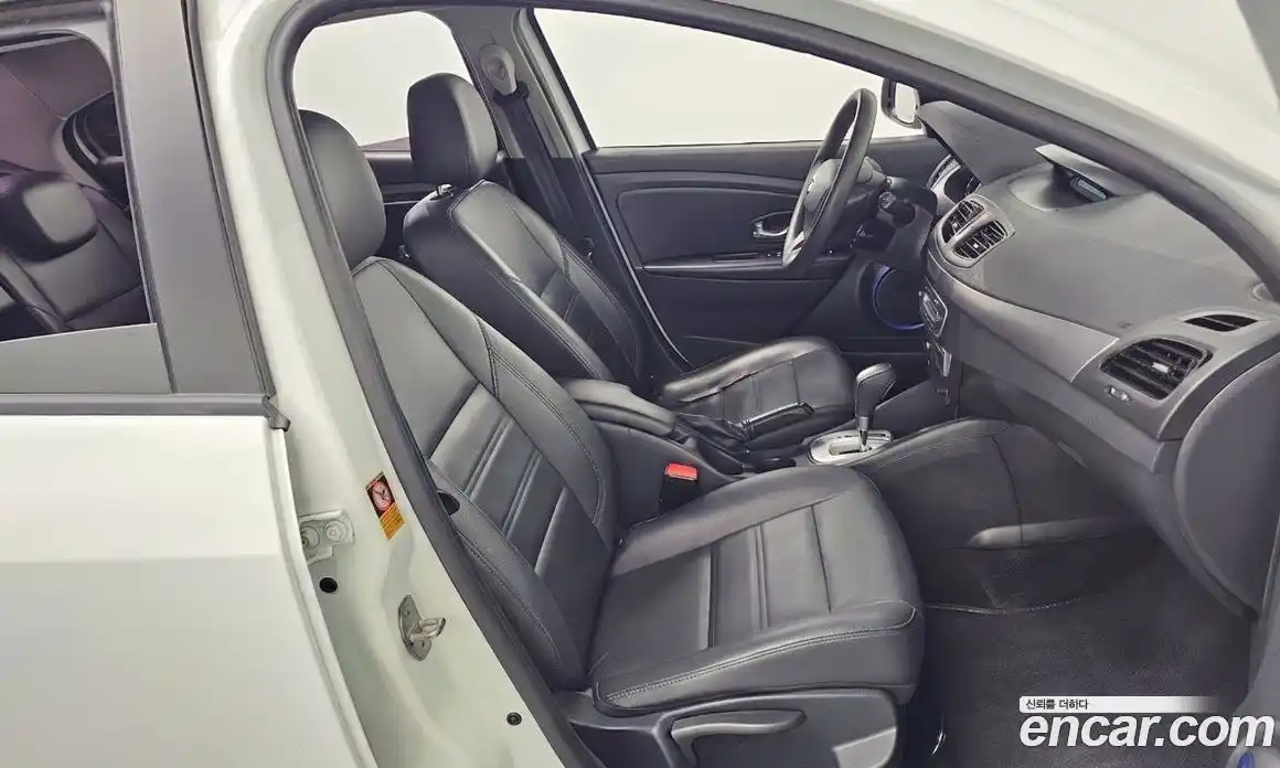 Renault SM3 2019 0.1 гидро, фото 16