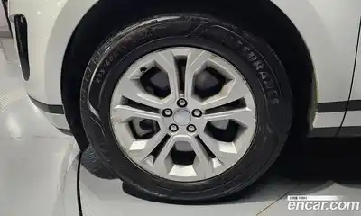 Land Rover Range Rover Evoque 2022 2.0 автомат (гидро), миниатюра 5