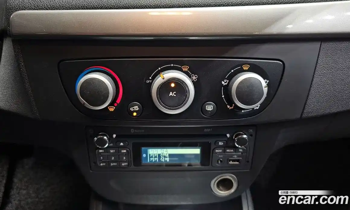 Renault SM3 2013 1.6 гидро, фото 16