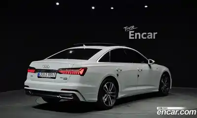 Audi A6 2022 2.0 автомат (гидро), миниатюра 2