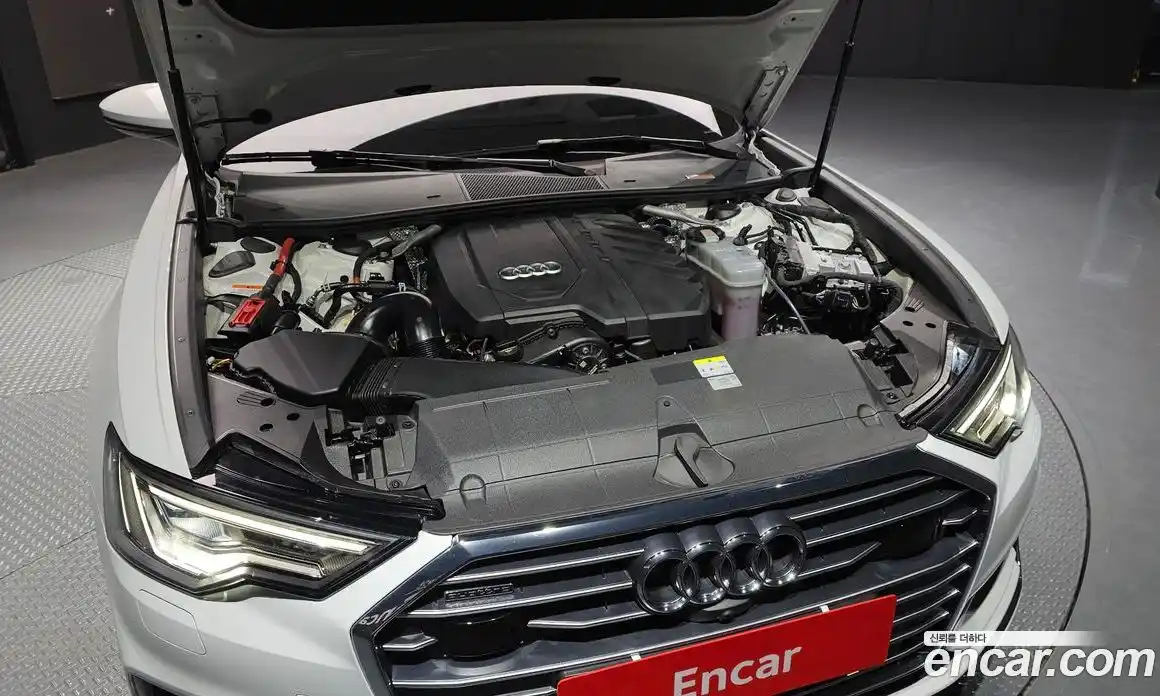 Audi A6 2022 2.0 автомат (гидро), фото 6