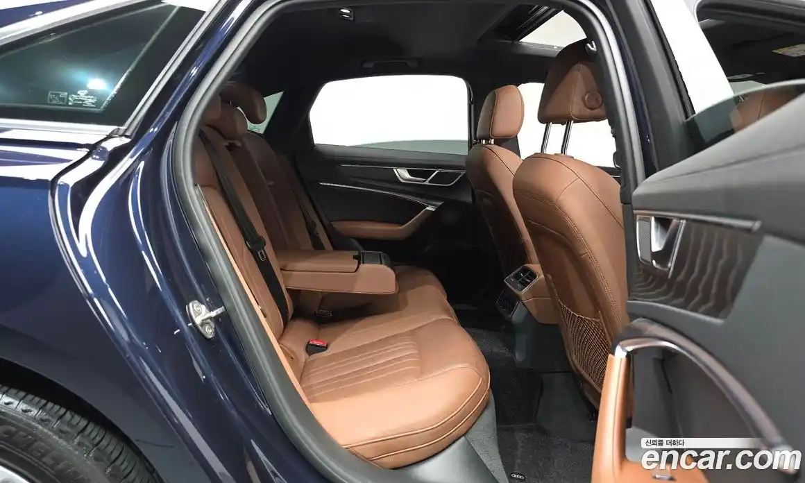 Audi A6 2021 2.0 автомат (гидро), фото 17