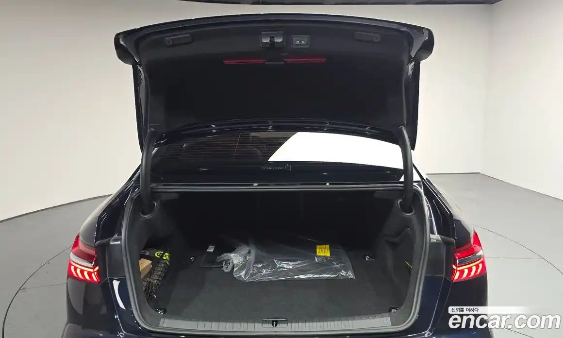 Audi A6 2021 2.0 автомат (гидро), фото 25