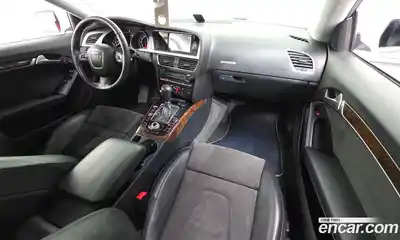 Audi A5 2011 2.0 автомат (гидро), миниатюра 7