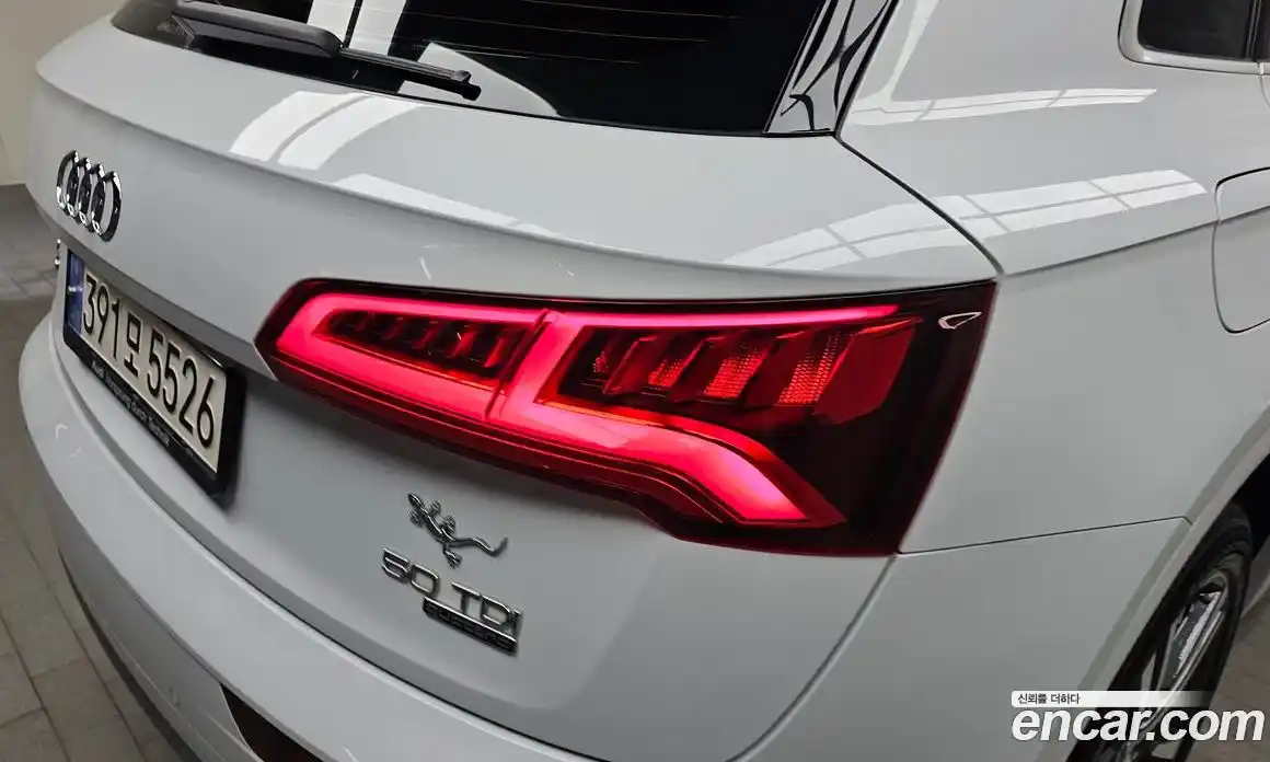 Audi Q5 2020 3.0 автомат (гидро), фото 9