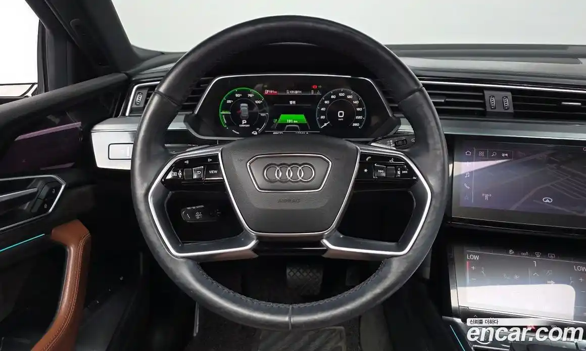 Audi e-tron 2020 0.2 автомат (гидро), фото 19