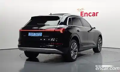 Audi e-tron 2020 0.2 автомат (гидро), миниатюра 2