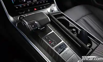 Audi A6 2023 2.0 автомат (гидро), миниатюра 9