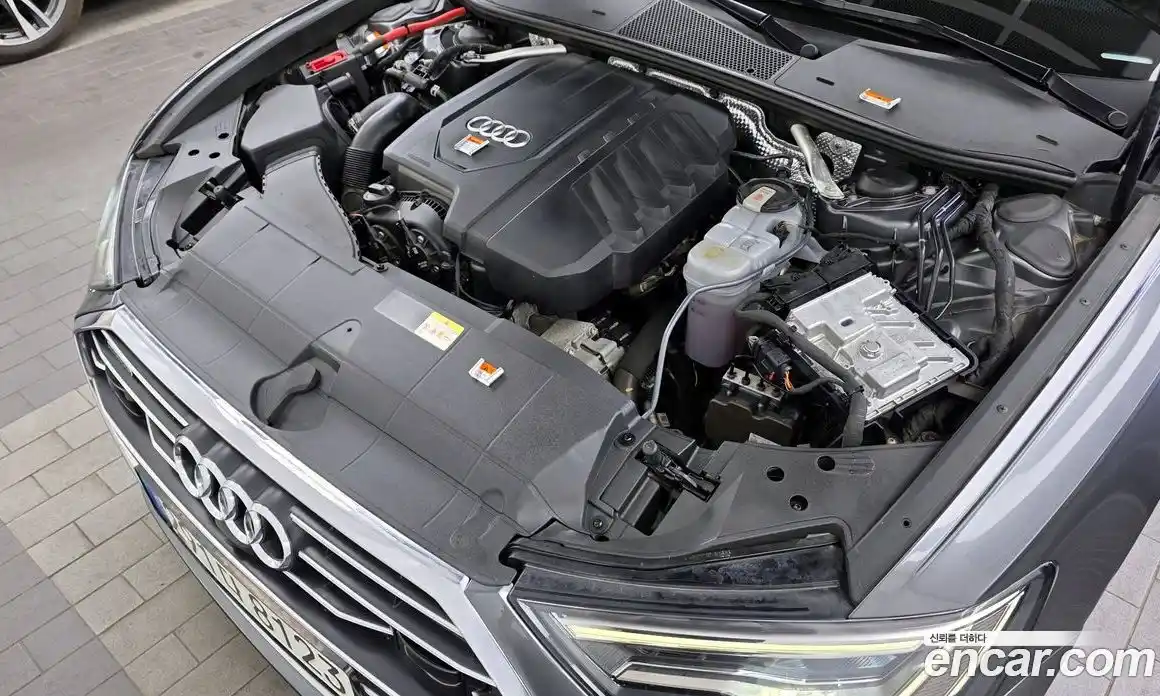 Audi A6 2021 2.0 автомат (гидро), фото 6