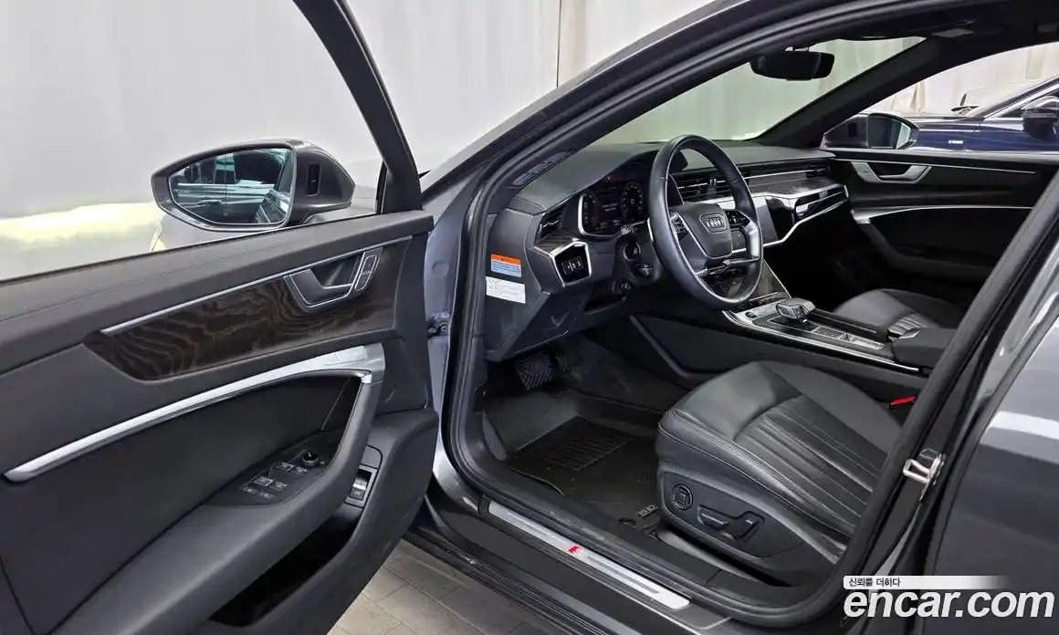 Audi A6 2021 2.0 автомат (гидро), фото 10