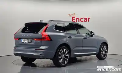 Volvo XC60 2021 2.0 автомат (гидро), миниатюра 2