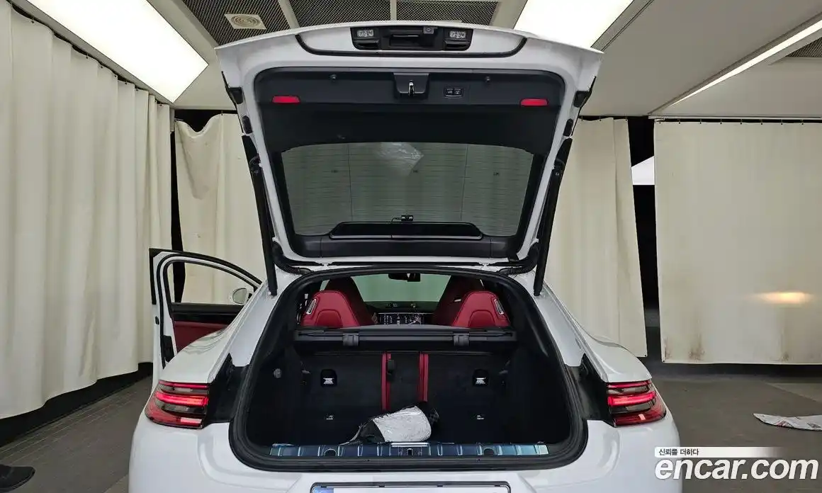 Porsche Panamera 2018 3.0 автомат (гидро), фото 20
