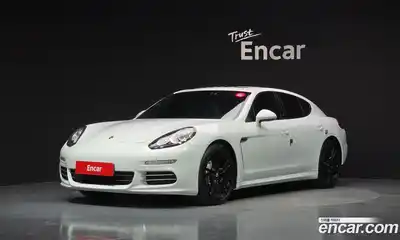 Porsche Panamera, 2014, 215 215 км
