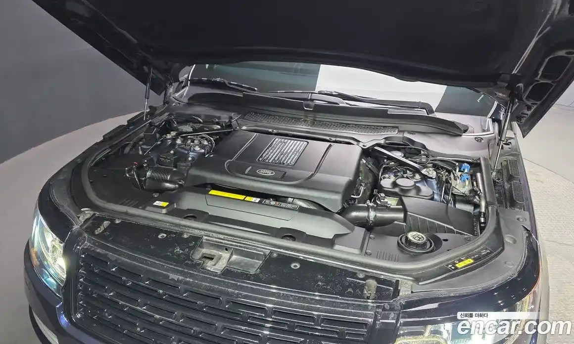 Land Rover Range Rover 2016 4.4 автомат (гидро), фото 6