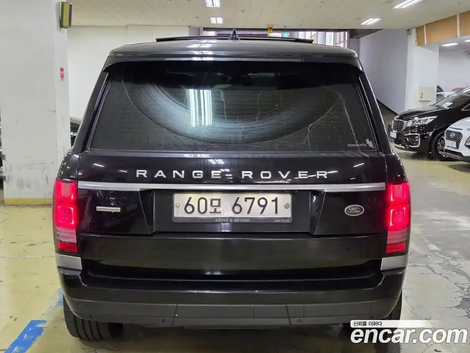 Land Rover Range Rover 2017 4.4 автомат (гидро), фото 4