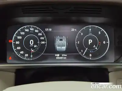 Land Rover Range Rover 2017 4.4 автомат (гидро), миниатюра 9
