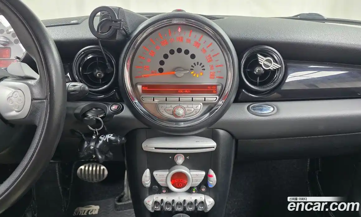 Mini Clubman 2010 1.6 автомат (гидро), фото 14