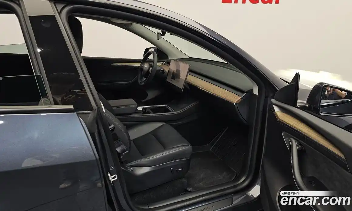 Tesla Model Y 2023 0.2 гидро, фото 16