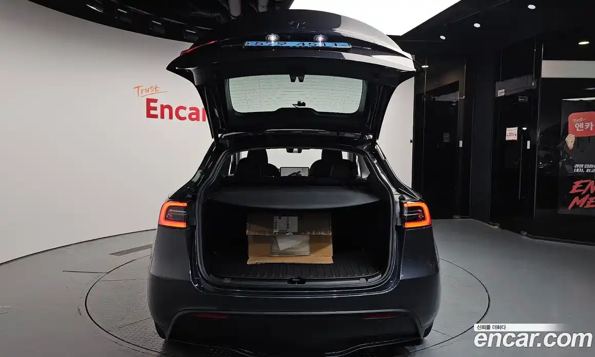 Tesla Model Y 2023 0.2 гидро, фото 26