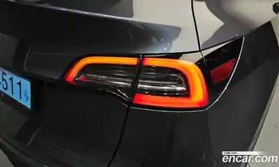 Tesla Model Y 2023 0.2 гидро, миниатюра 9