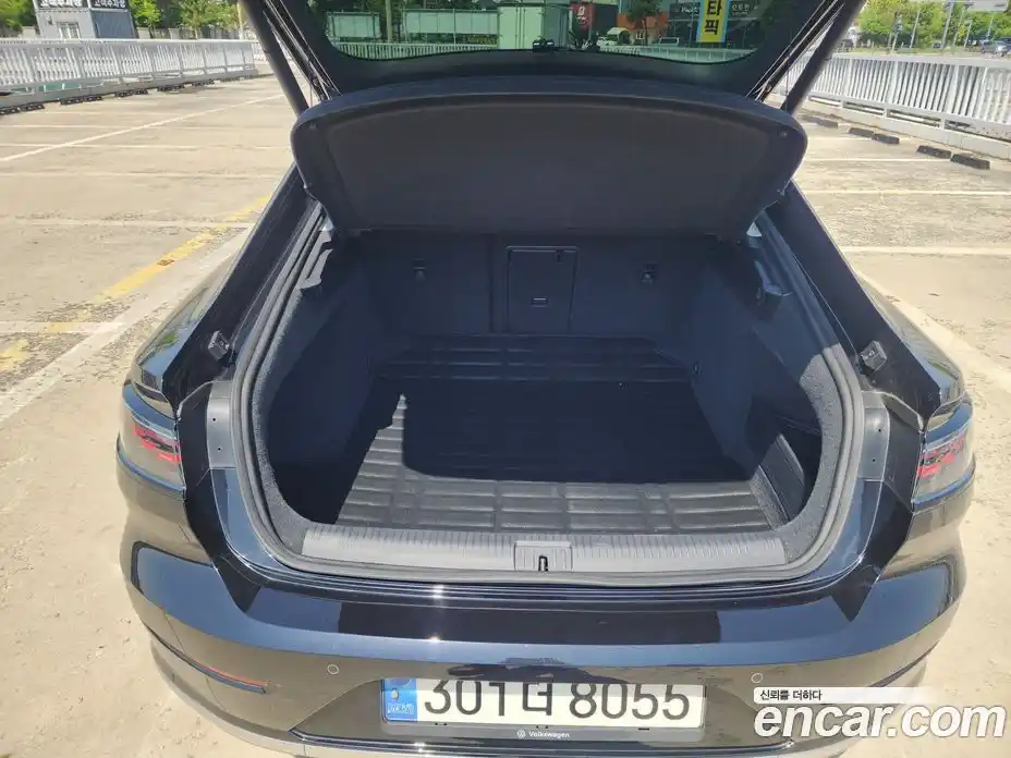 Volkswagen Arteon 2022 2.0 автомат (гидро), фото 12