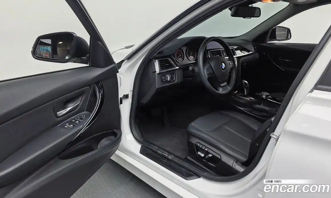 BMW 3 серия 2015 2.0 автомат (гидро), фото 10