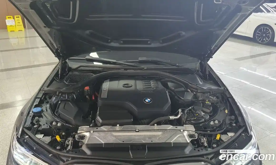 BMW 3 серия 2021 2.0 автомат (гидро), фото 6