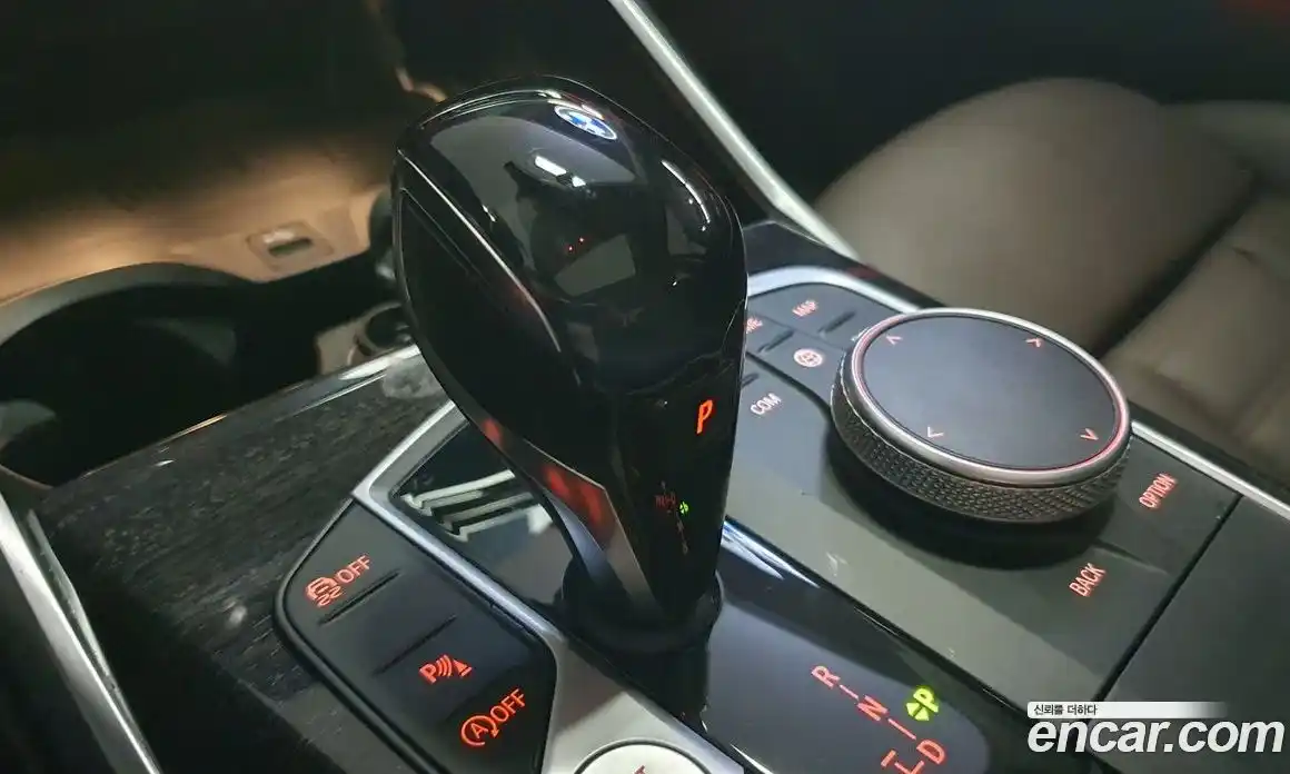 BMW 3 серия 2021 2.0 автомат (гидро), фото 9