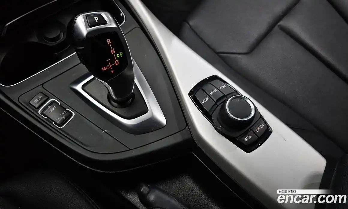 BMW 1 серия 2018 2.0 автомат (гидро), фото 11